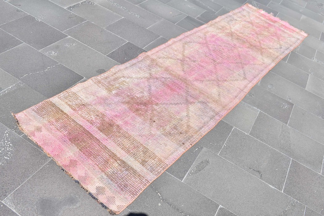 Turkish rug, Runner rug, Hallway rug, Handmade rug, Nomadic rug, Vintage rug, Aztec rug, Boho decor rug, Organic rug, 2.6 x 10.2 ft