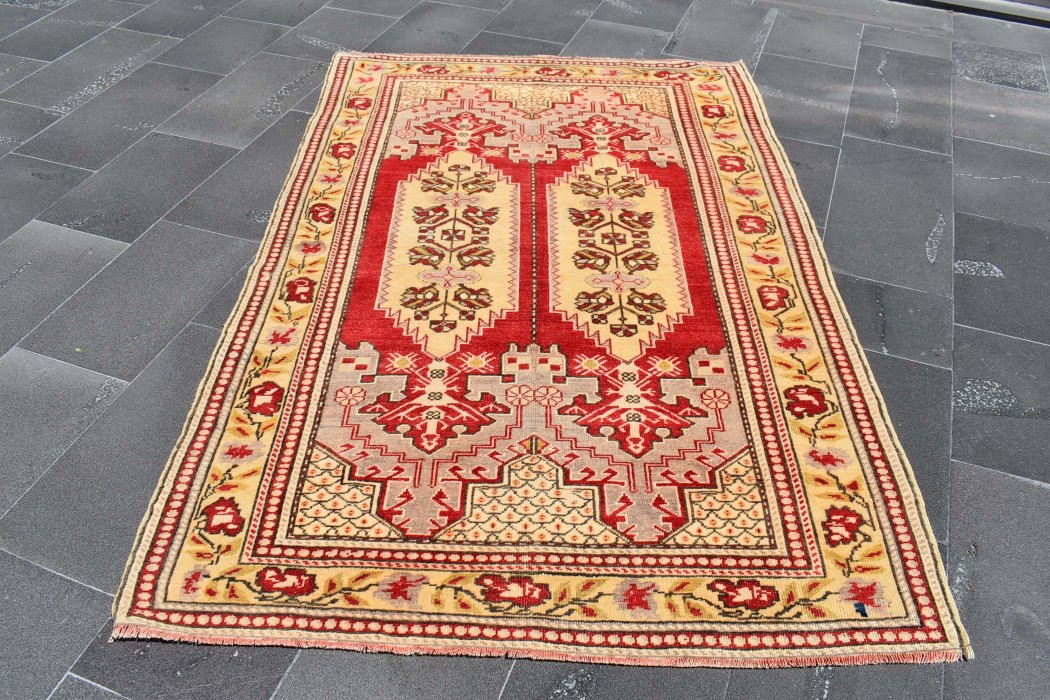 Area rug, Turkish rug, Nomadic rug, Vintage rug, Handmade rug, Natural wool rug, Tribal rug, Bohemian rug, Rustic decor 4.3 x 6.8 ft